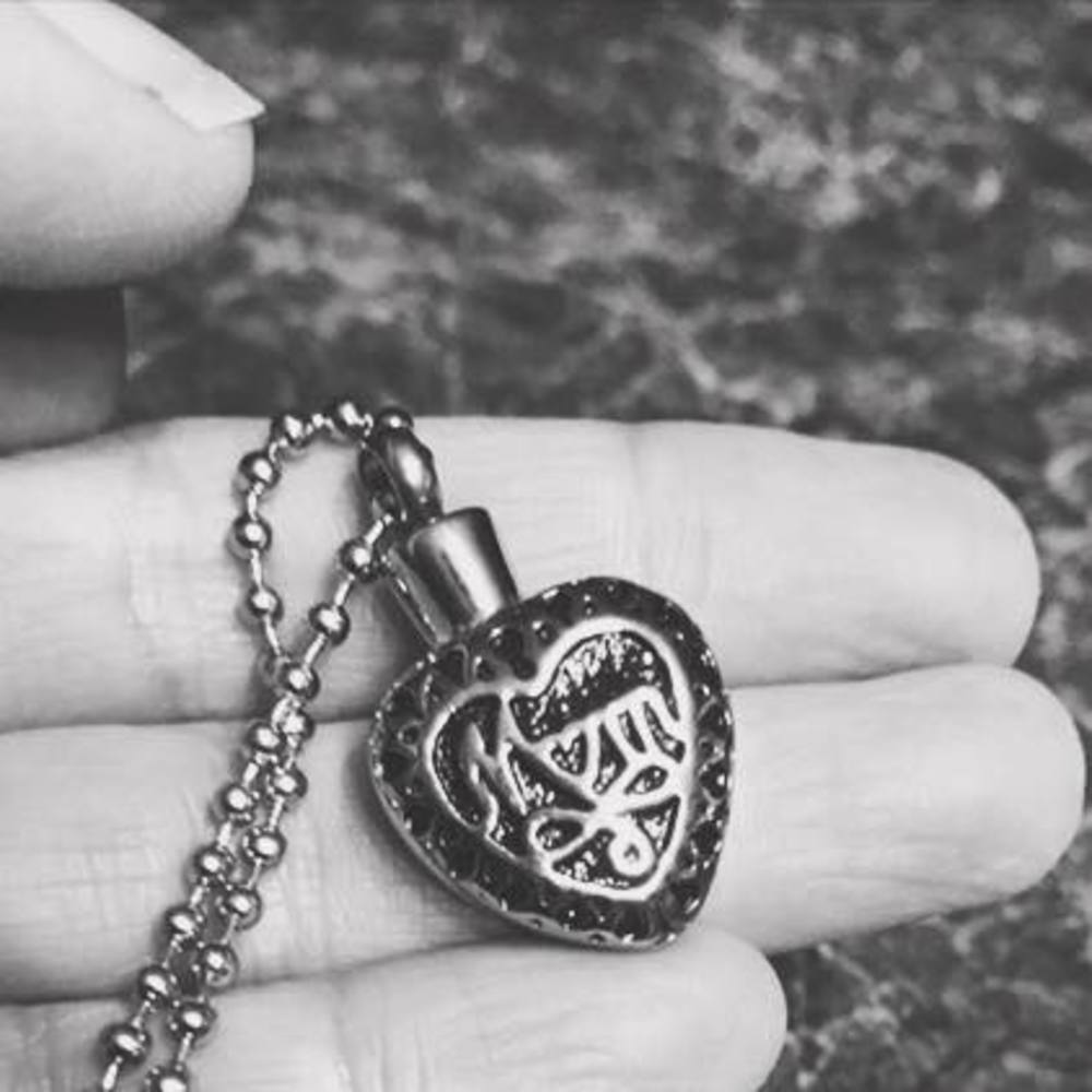 Meet your Posher, Rosa